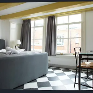 Modern Canal House Loft - Center Bed & Breakfast